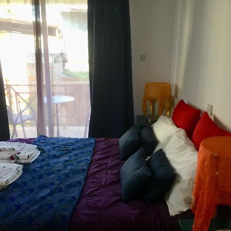 Paphos Vangelios Apartments מראה חיצוני תמונה