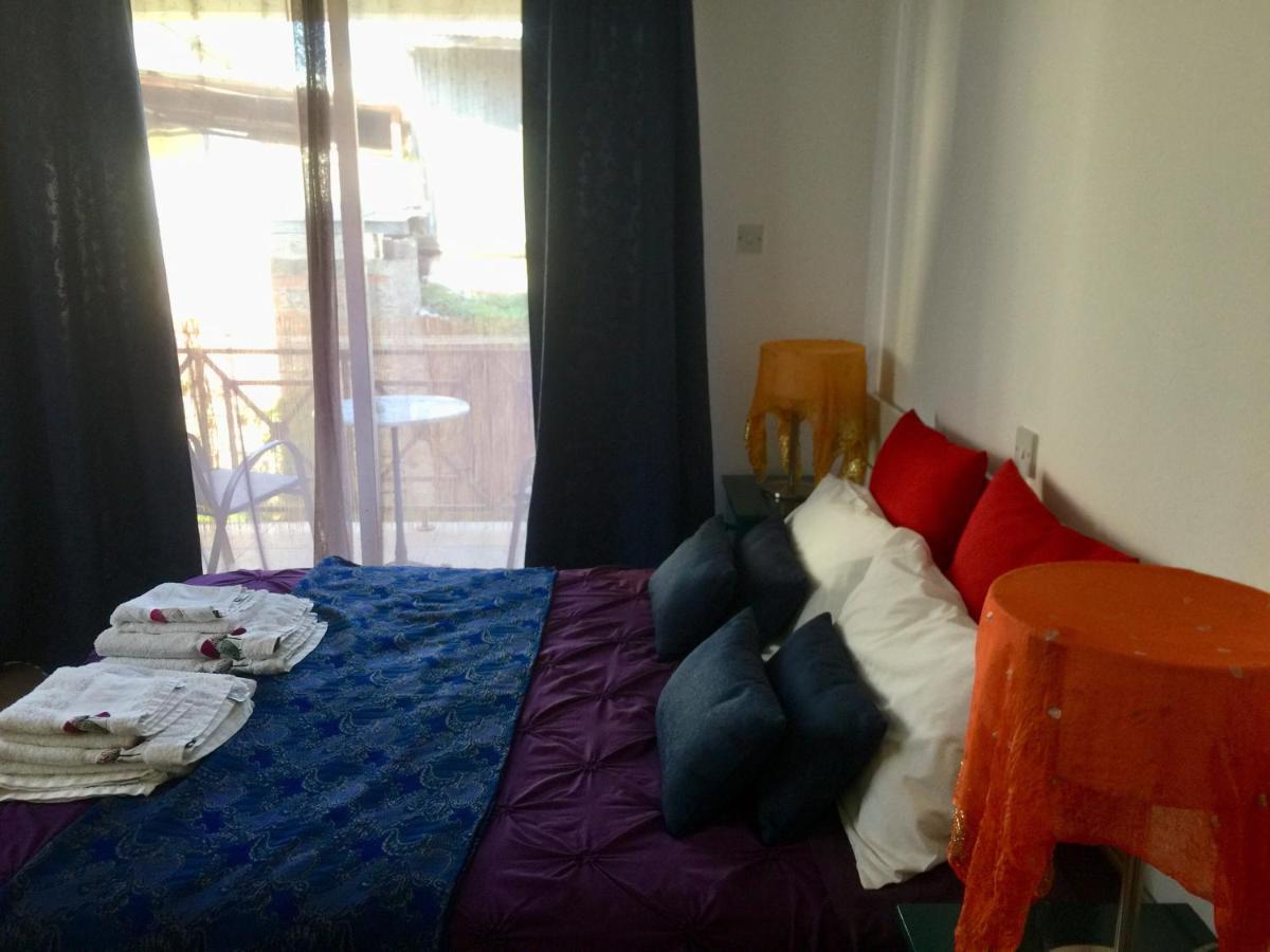 Paphos Vangelios Apartments מראה חיצוני תמונה