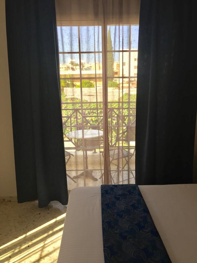 Paphos Vangelios Apartments מראה חיצוני תמונה
